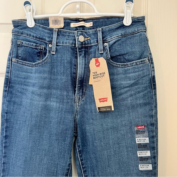 Levi’s high rise bootcut jeans size 29 / 8 - Picture 2 of 4